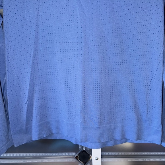 Athleta In Motion Seamless Long Sleeve Top in Blue Women’s L - Picture 7 of 14